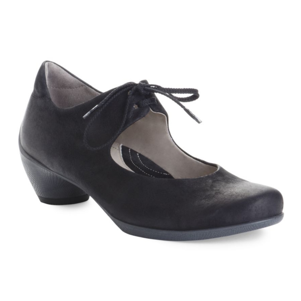 ECCO sculpted suede lace up prairie mary j…